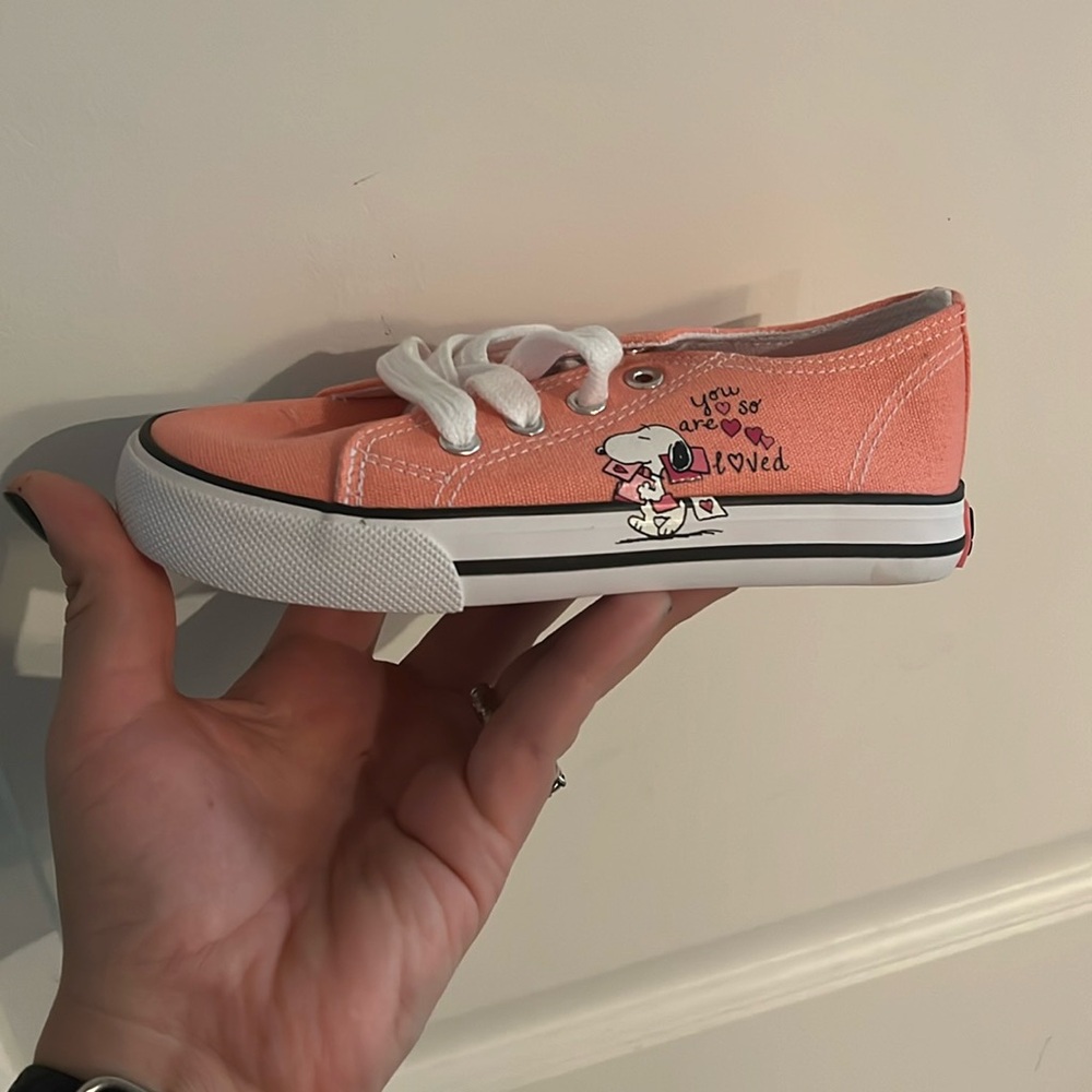 Valentines themed Snoopy Shoes